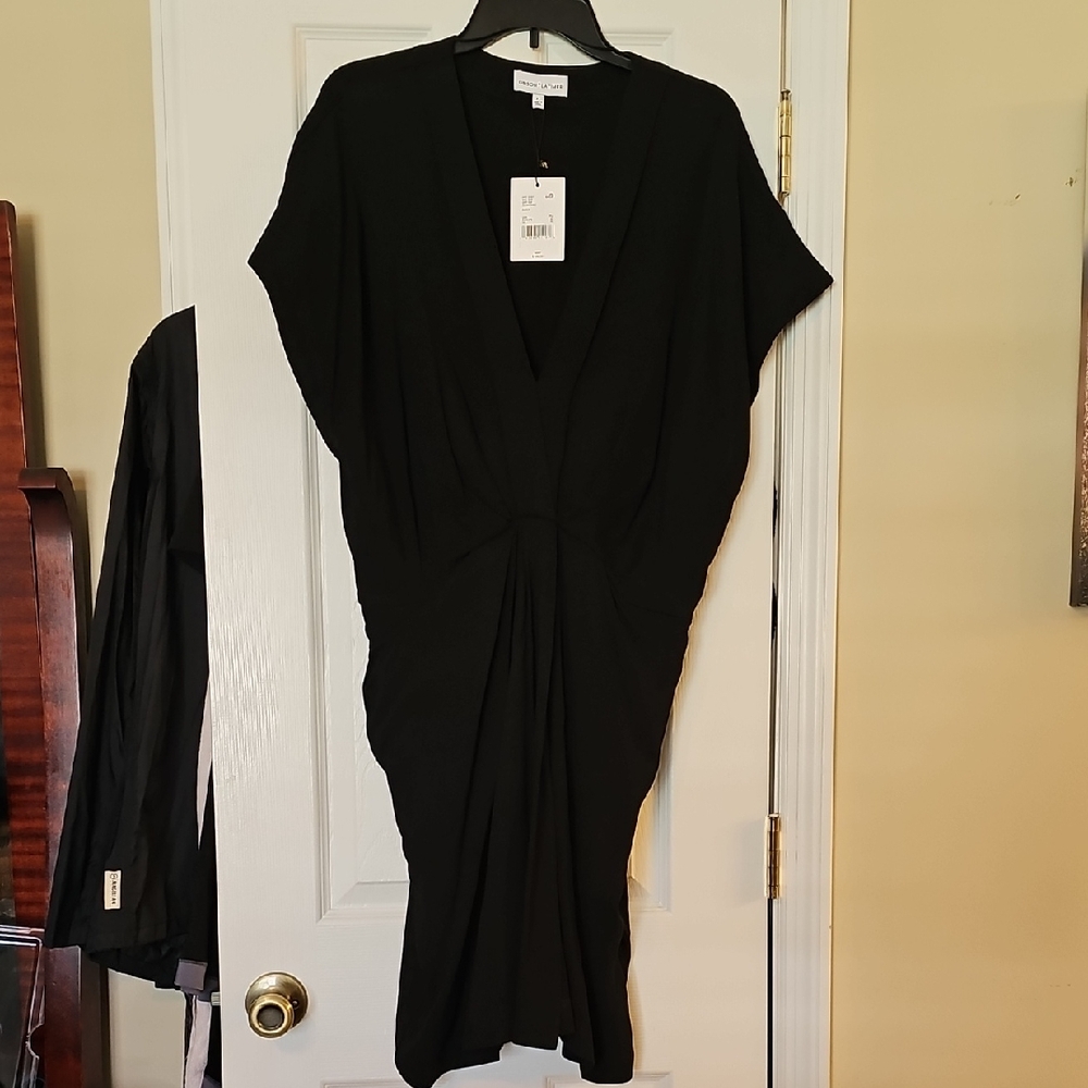 Gibson Latimer Black V-Neck Shift